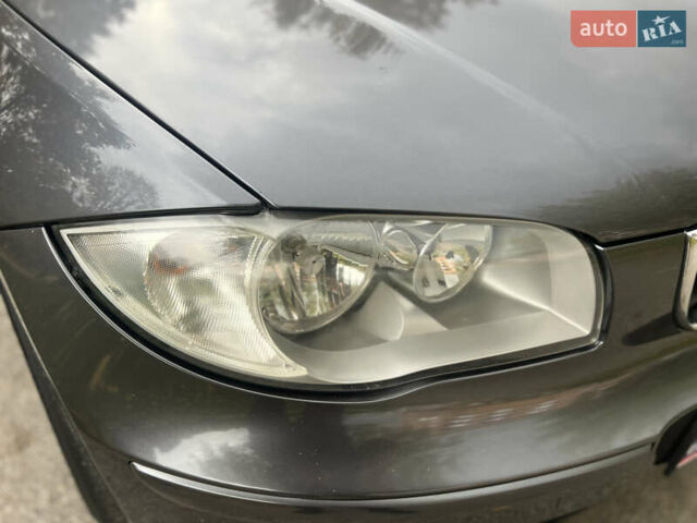 Серый БМВ 1 Серия, объемом двигателя 2 л и пробегом 203 тыс. км за 6950 $, фото 13 на Automoto.ua