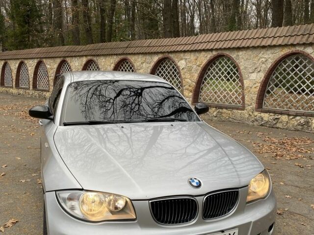 Серый БМВ 1 Серия, объемом двигателя 2 л и пробегом 400 тыс. км за 4800 $, фото 4 на Automoto.ua