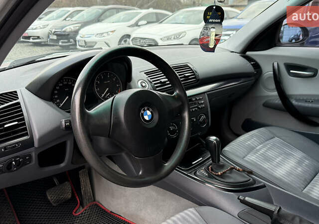 Серый БМВ 1 Серия, объемом двигателя 2 л и пробегом 192 тыс. км за 7000 $, фото 16 на Automoto.ua