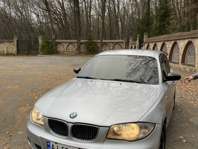 Серый БМВ 1 Серия, объемом двигателя 2 л и пробегом 400 тыс. км за 4800 $, фото 5 на Automoto.ua