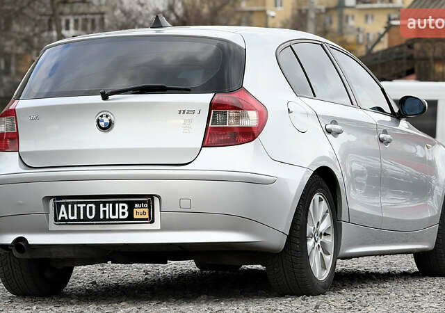 Серый БМВ 1 Серия, объемом двигателя 2 л и пробегом 192 тыс. км за 7000 $, фото 12 на Automoto.ua