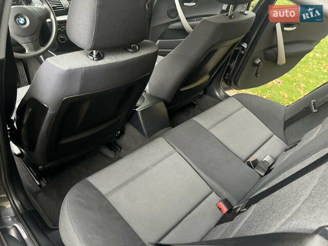 Серый БМВ 1 Серия, объемом двигателя 2 л и пробегом 203 тыс. км за 6950 $, фото 27 на Automoto.ua