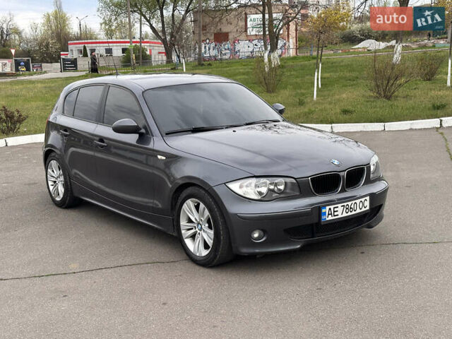 Серый БМВ 1 Серия, объемом двигателя 2 л и пробегом 251 тыс. км за 7000 $, фото 1 на Automoto.ua