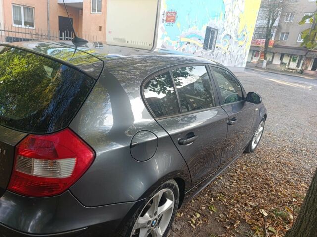 Сірий БМВ 1 Серія, об'ємом двигуна 2 л та пробігом 257 тис. км за 5000 $, фото 4 на Automoto.ua