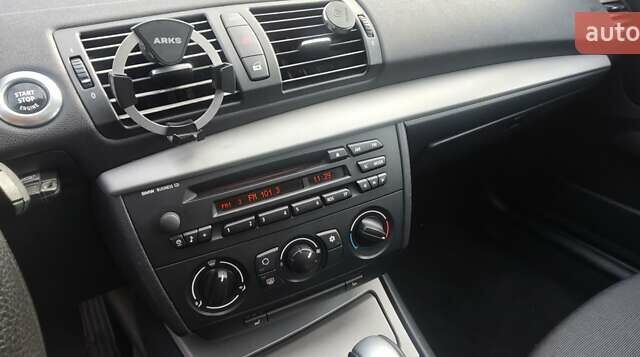 Сірий БМВ 1 Серія, об'ємом двигуна 2 л та пробігом 164 тис. км за 6800 $, фото 21 на Automoto.ua