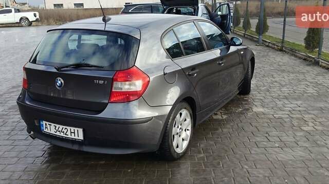 Сірий БМВ 1 Серія, об'ємом двигуна 2 л та пробігом 164 тис. км за 6800 $, фото 12 на Automoto.ua