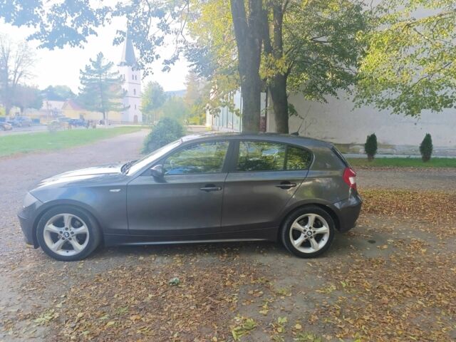 Сірий БМВ 1 Серія, об'ємом двигуна 2 л та пробігом 257 тис. км за 5000 $, фото 2 на Automoto.ua