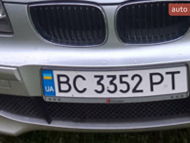 Серый БМВ 1 Серия, объемом двигателя 2 л и пробегом 239 тыс. км за 6300 $, фото 2 на Automoto.ua
