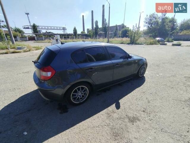 Серый БМВ 1 Серия, объемом двигателя 2 л и пробегом 26 тыс. км за 6200 $, фото 17 на Automoto.ua
