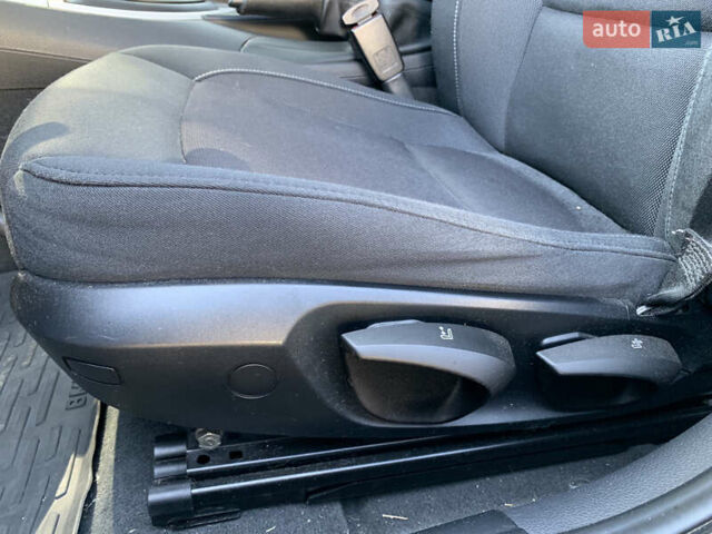 Серый БМВ 1 Серия, объемом двигателя 2 л и пробегом 148 тыс. км за 8500 $, фото 28 на Automoto.ua