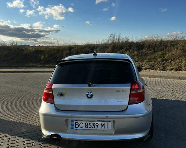 Серый БМВ 1 Серия, объемом двигателя 2 л и пробегом 290 тыс. км за 7800 $, фото 6 на Automoto.ua