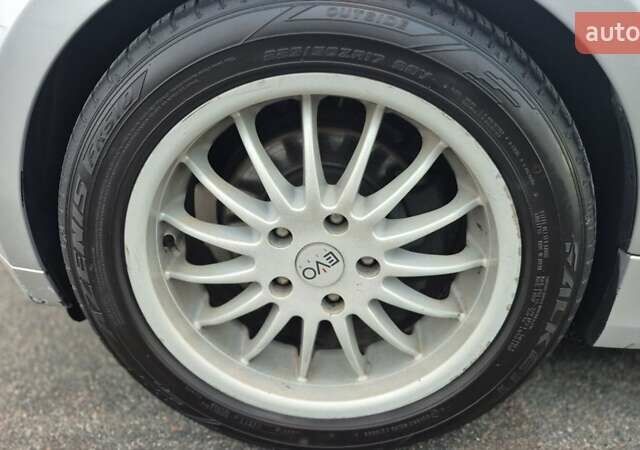 Серый БМВ 1 Серия, объемом двигателя 2 л и пробегом 278 тыс. км за 6500 $, фото 18 на Automoto.ua