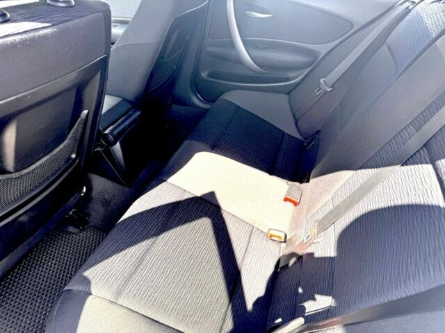 Сірий БМВ 1 Серія, об'ємом двигуна 2 л та пробігом 159 тис. км за 6200 $, фото 7 на Automoto.ua