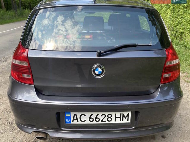 Серый БМВ 1 Серия, объемом двигателя 2 л и пробегом 220 тыс. км за 7250 $, фото 5 на Automoto.ua