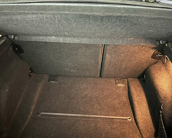 Сірий БМВ 1 Серія, об'ємом двигуна 2 л та пробігом 308 тис. км за 8300 $, фото 11 на Automoto.ua