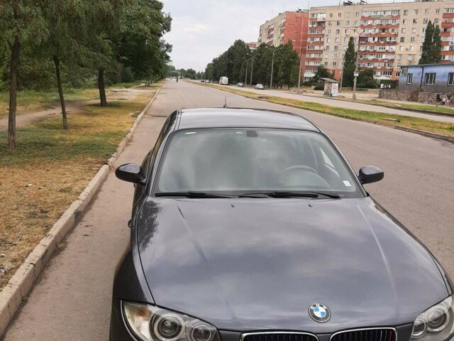 Серый БМВ 1 Серия, объемом двигателя 2 л и пробегом 170 тыс. км за 8000 $, фото 1 на Automoto.ua