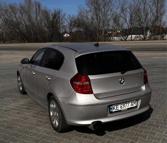 Серый БМВ 1 Серия, объемом двигателя 1.6 л и пробегом 180 тыс. км за 4700 $, фото 1 на Automoto.ua