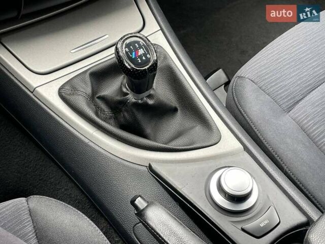 Сірий БМВ 1 Серія, об'ємом двигуна 2 л та пробігом 278 тис. км за 6990 $, фото 26 на Automoto.ua