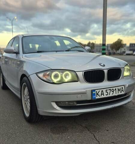 Серый БМВ 1 Серия, объемом двигателя 2 л и пробегом 278 тыс. км за 6500 $, фото 1 на Automoto.ua