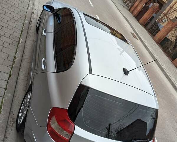 Серый БМВ 1 Серия, объемом двигателя 2 л и пробегом 394 тыс. км за 7100 $, фото 6 на Automoto.ua