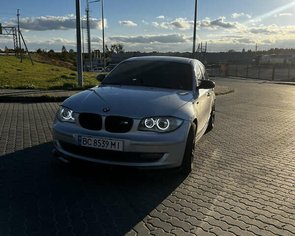 Серый БМВ 1 Серия, объемом двигателя 2 л и пробегом 290 тыс. км за 7800 $, фото 3 на Automoto.ua