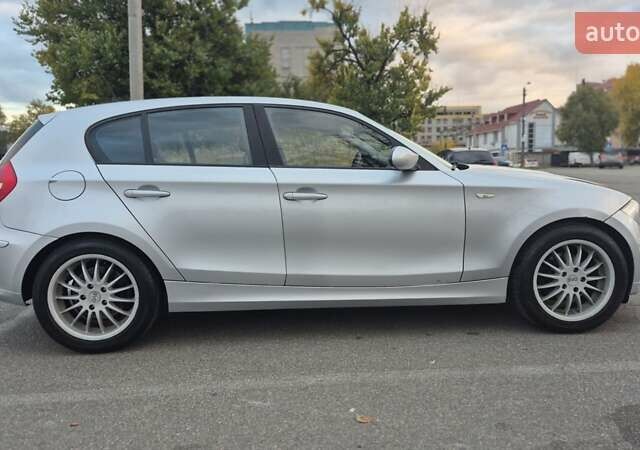 Серый БМВ 1 Серия, объемом двигателя 2 л и пробегом 278 тыс. км за 6500 $, фото 6 на Automoto.ua