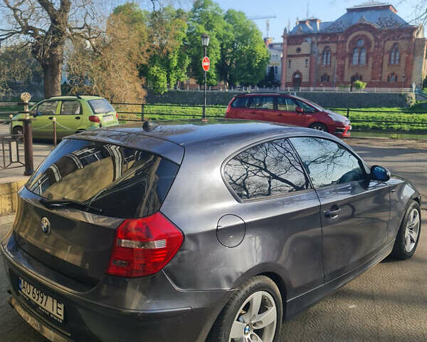 Сірий БМВ 1 Серія, об'ємом двигуна 2 л та пробігом 319 тис. км за 5900 $, фото 2 на Automoto.ua