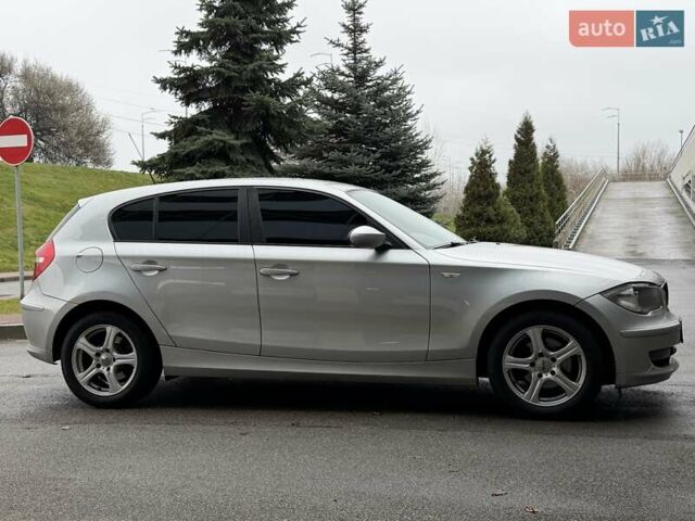 Серый БМВ 1 Серия, объемом двигателя 1.6 л и пробегом 270 тыс. км за 5500 $, фото 20 на Automoto.ua