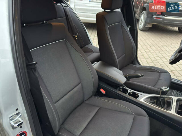 Сірий БМВ 1 Серія, об'ємом двигуна 1.6 л та пробігом 480 тис. км за 4750 $, фото 62 на Automoto.ua