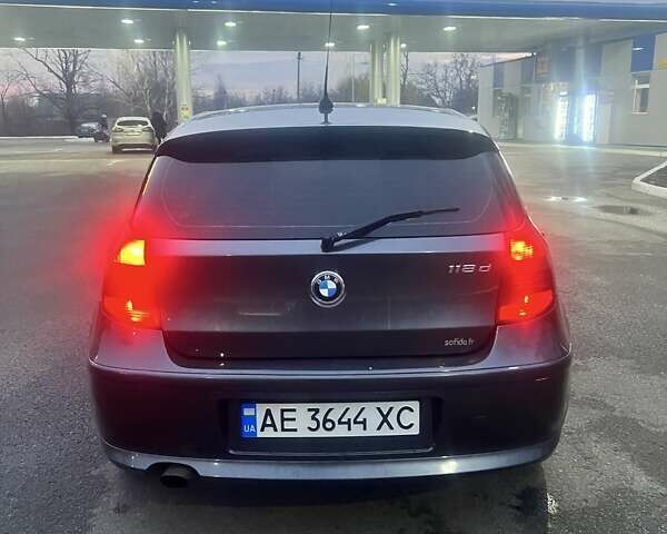 Сірий БМВ 1 Серія, об'ємом двигуна 2 л та пробігом 267 тис. км за 6000 $, фото 4 на Automoto.ua