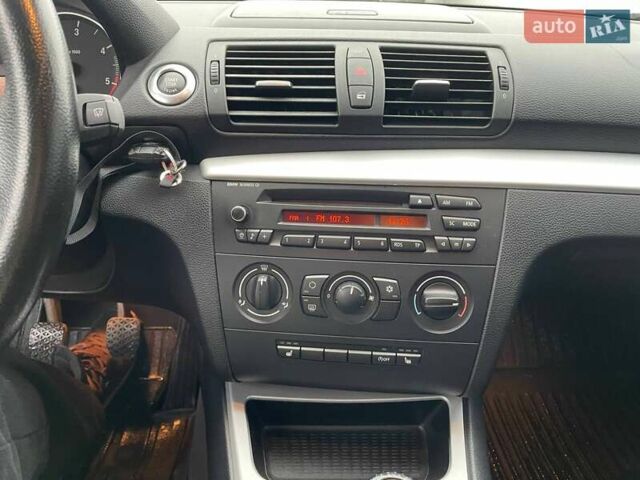 Сірий БМВ 1 Серія, об'ємом двигуна 2 л та пробігом 281 тис. км за 6000 $, фото 18 на Automoto.ua