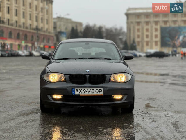 Сірий БМВ 1 Серія, об'ємом двигуна 2 л та пробігом 185 тис. км за 6999 $, фото 1 на Automoto.ua