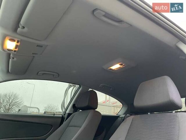 Сірий БМВ 1 Серія, об'ємом двигуна 2 л та пробігом 281 тис. км за 6000 $, фото 13 на Automoto.ua