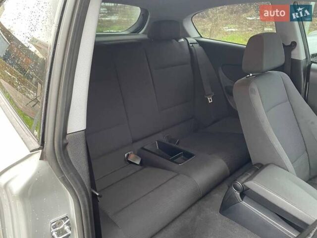 Сірий БМВ 1 Серія, об'ємом двигуна 2 л та пробігом 281 тис. км за 6000 $, фото 6 на Automoto.ua