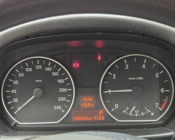 Серый БМВ 1 Серия, объемом двигателя 2 л и пробегом 194 тыс. км за 7000 $, фото 6 на Automoto.ua