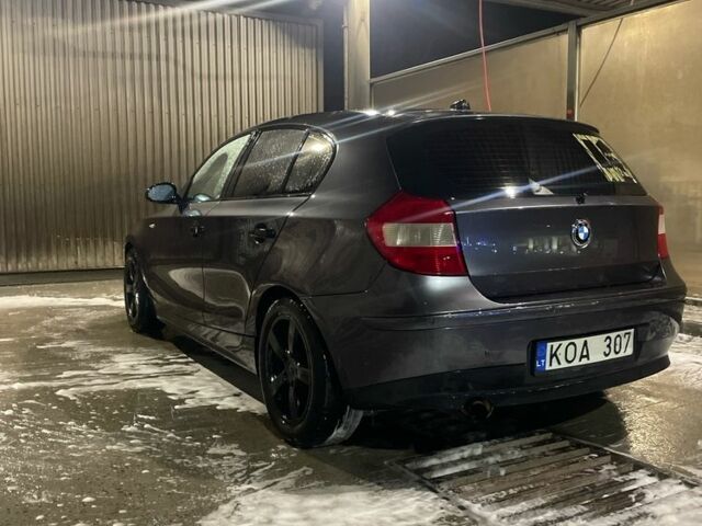 Серый БМВ 1 Серия, объемом двигателя 1.6 л и пробегом 190 тыс. км за 3500 $, фото 7 на Automoto.ua