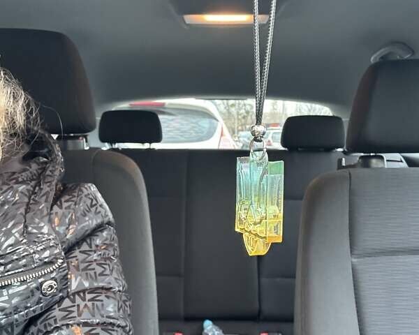 Серый БМВ 1 Серия, объемом двигателя 2 л и пробегом 307 тыс. км за 9500 $, фото 15 на Automoto.ua