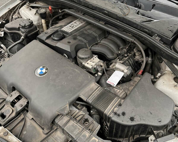 Серый БМВ 1 Серия, объемом двигателя 2 л и пробегом 312 тыс. км за 6200 $, фото 16 на Automoto.ua