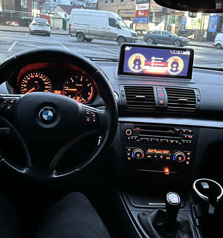 Сірий БМВ 1 Серія, об'ємом двигуна 2 л та пробігом 273 тис. км за 8300 $, фото 2 на Automoto.ua