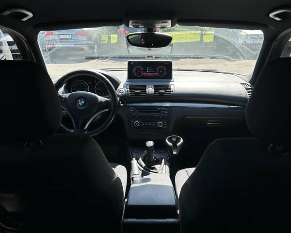 Сірий БМВ 1 Серія, об'ємом двигуна 2 л та пробігом 273 тис. км за 8300 $, фото 11 на Automoto.ua