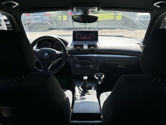 Серый БМВ 1 Серия, объемом двигателя 2 л и пробегом 273 тыс. км за 8300 $, фото 12 на Automoto.ua