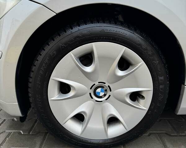 Серый БМВ 1 Серия, объемом двигателя 2 л и пробегом 307 тыс. км за 9500 $, фото 12 на Automoto.ua