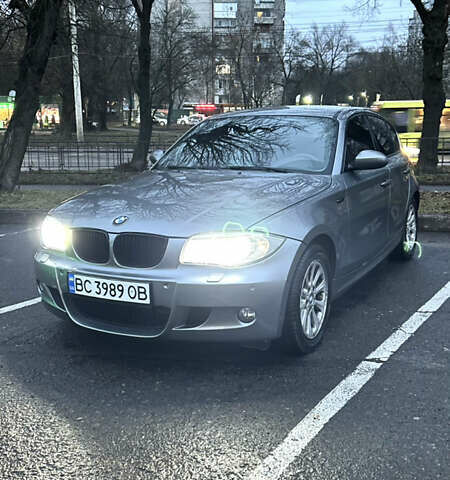 Сірий БМВ 1 Серія, об'ємом двигуна 2 л та пробігом 273 тис. км за 8300 $, фото 4 на Automoto.ua