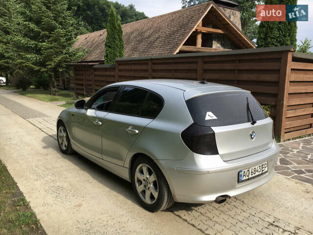 БМВ 1 Серия 2009 в Ужгороде на Automoto.ua Серый БМВ 1 Серия, объемом двигателя 2 л и пробегом 200 тыс. км за 5500 $, фото 2 на Automoto.ua