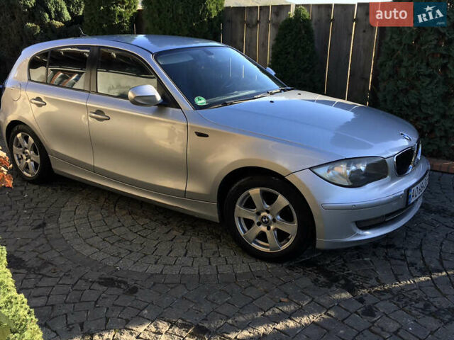 БМВ 1 Серия 2009 в Ужгороде на Automoto.ua Серый БМВ 1 Серия, объемом двигателя 2 л и пробегом 200 тыс. км за 5500 $, фото 3 на Automoto.ua