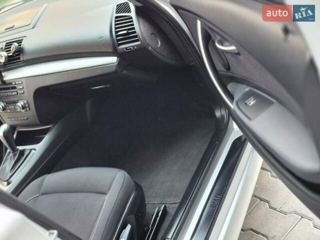 Серый БМВ 1 Серия, объемом двигателя 2 л и пробегом 209 тыс. км за 9500 $, фото 11 на Automoto.ua