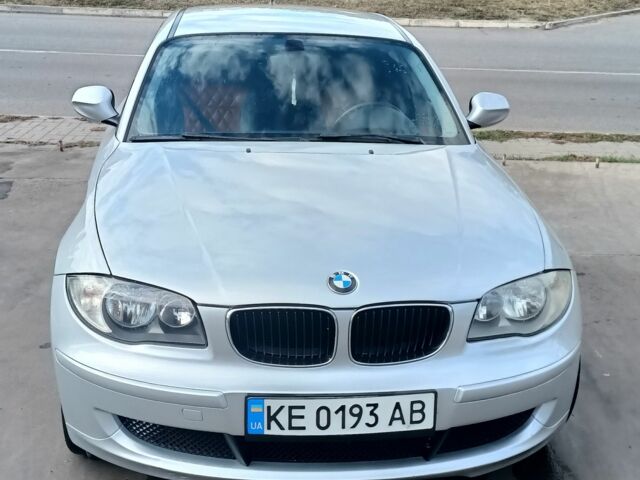 Серый БМВ 1 Серия, объемом двигателя 2 л и пробегом 306 тыс. км за 7500 $, фото 2 на Automoto.ua