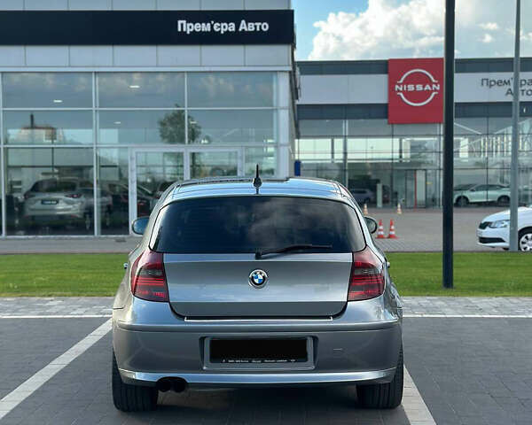 Серый БМВ 1 Серия, объемом двигателя 2 л и пробегом 186 тыс. км за 7700 $, фото 4 на Automoto.ua