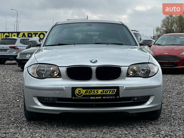 Серый БМВ 1 Серия, объемом двигателя 2 л и пробегом 117 тыс. км за 7650 $, фото 1 на Automoto.ua
