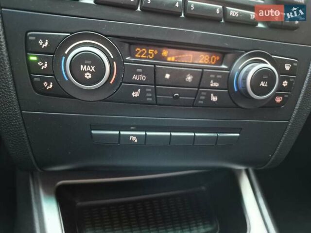 Серый БМВ 1 Серия, объемом двигателя 2 л и пробегом 209 тыс. км за 9500 $, фото 1 на Automoto.ua